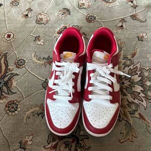 Nike dunk low usc